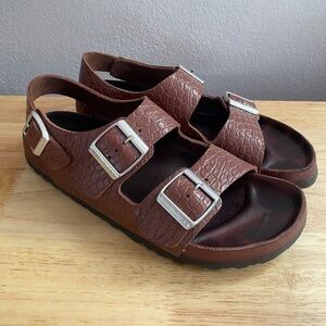 Birkenstock Milano Rivet Logo Chocolate Leather Croc-Effect, 40 narrow